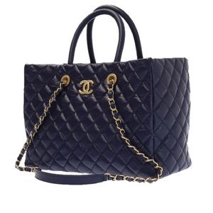 🚫SOLD🚫 BNWT Chanel Large Shopping Tote Navy GHW